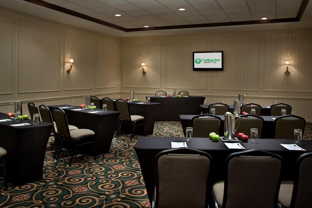 מיסיסאוגה Hotel Carlingview Toronto Airport מראה חיצוני תמונה