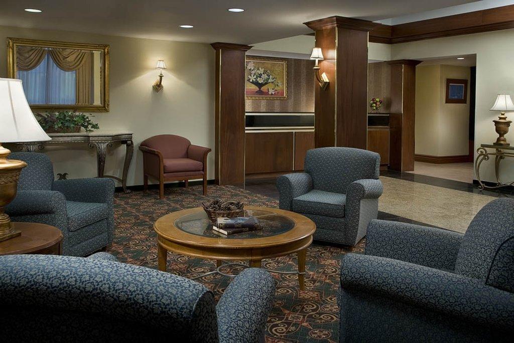 מיסיסאוגה Hotel Carlingview Toronto Airport מראה חיצוני תמונה