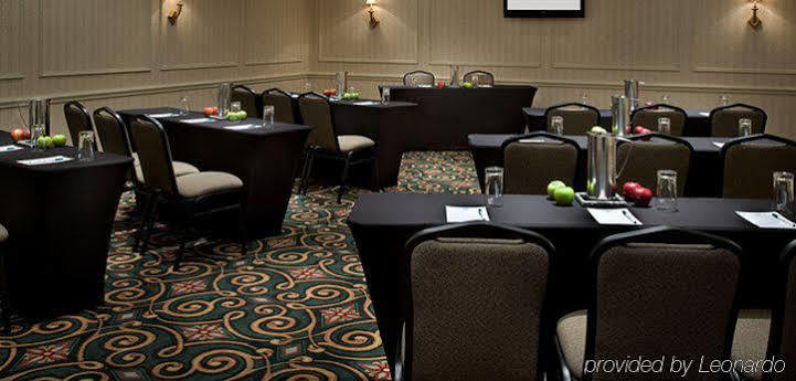 מיסיסאוגה Hotel Carlingview Toronto Airport מראה חיצוני תמונה